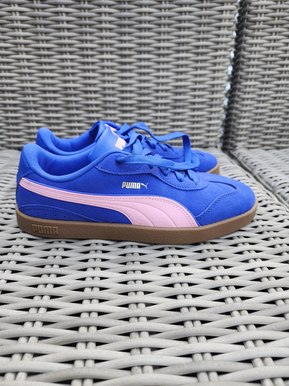 PUMA Blue and Pink Low-Top Sneakers